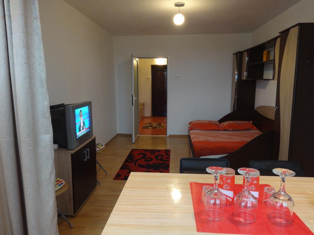 Alina Accommodation Galaţi Exterior foto